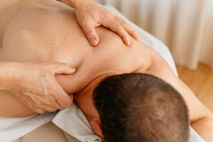 Rücken-Nackenmassage Aloha Praxis in Kriens